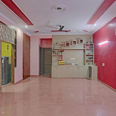 Hotel O Stay 130 Noida Eksteriør billede