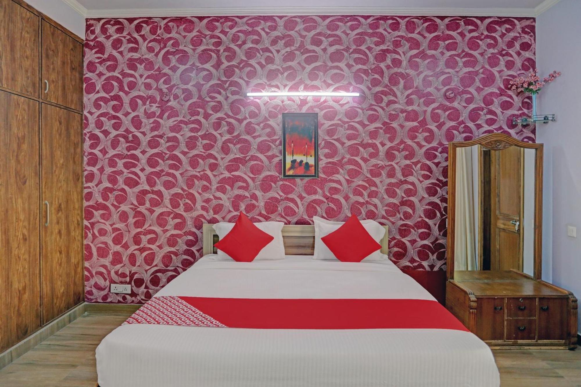 Hotel O Stay 130 Noida Eksteriør billede