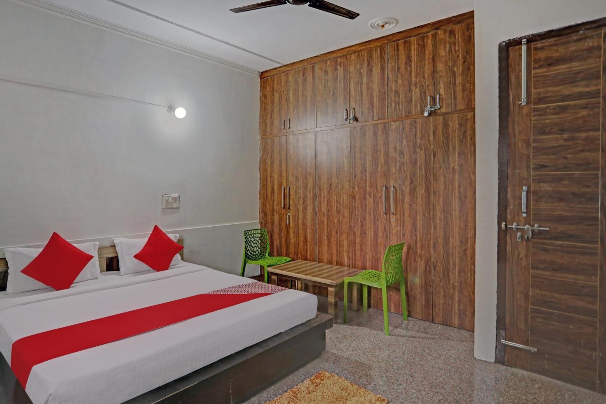 Hotel O Stay 130 Noida Eksteriør billede